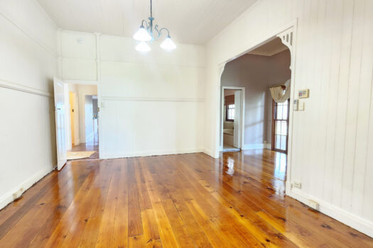 11 Paxton Street, Cleveland QLD 4163