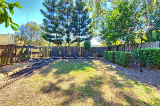44 Gray Street, Carina QLD 4152